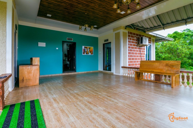 3 Bedrooms Villa