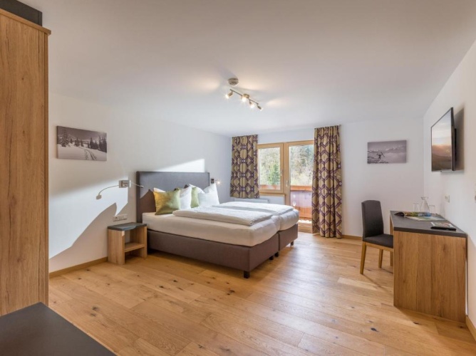 Quadruple Family Suite