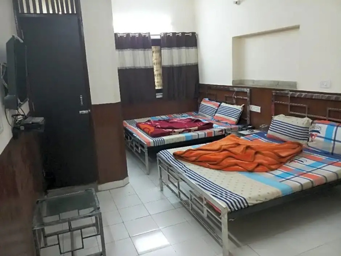 Hotel Bajrang