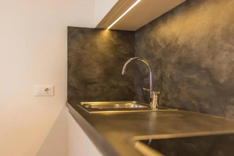 Rosalpina Apt 4