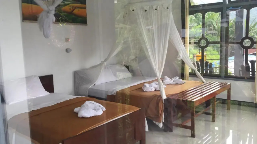 Bintang Lodge Cafe & Restaurant