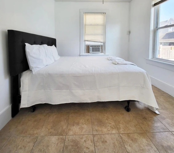 3 Bedrooms Cottage