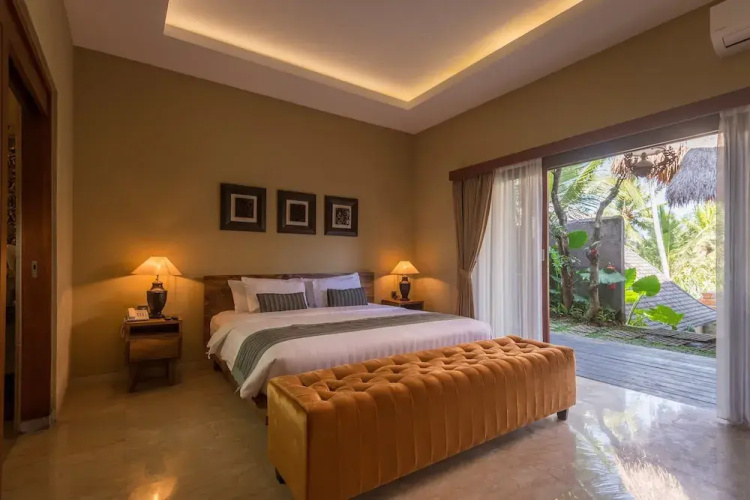 Ila Villa