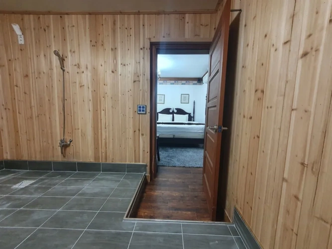 2 Bedrooms Standard Family room