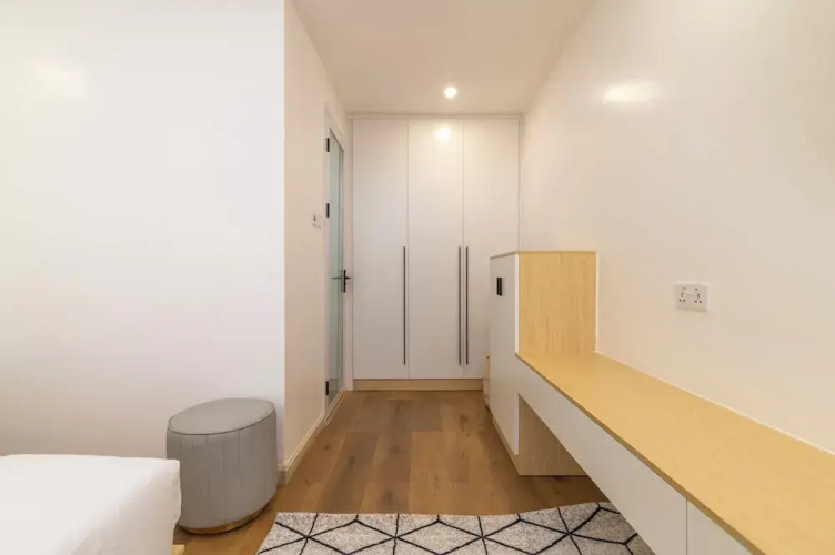 Laurel Hill Suites