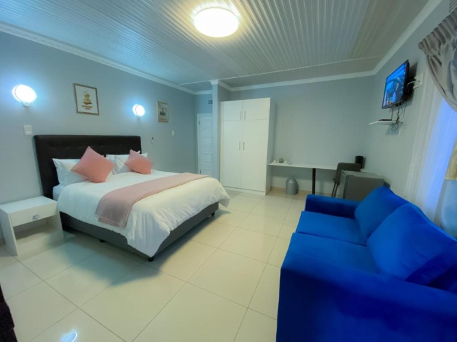 Deluxe Double room with garden view