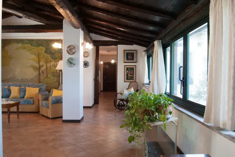 Villa Aurora
