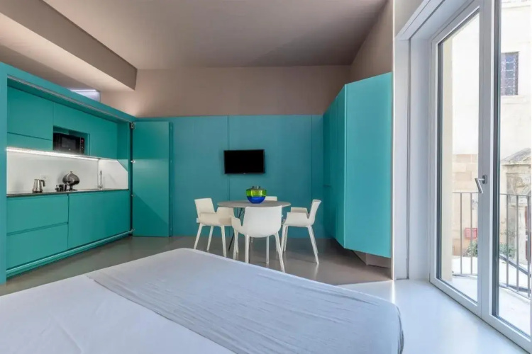 Fiveplace Design Suites Apartments