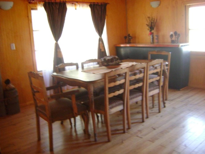 4 Bedrooms Cottage