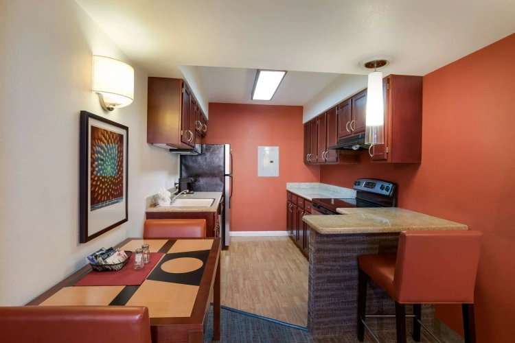 2 Bedrooms Quadruple Suite