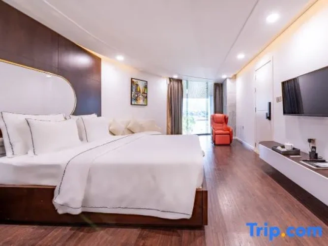 2 Bedrooms Suite with river view