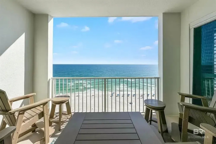 Regency Isle 1102 3 3 2 Covered Parking Spots Penthouse