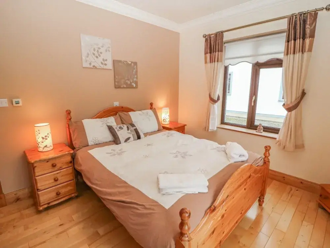 Starbay House