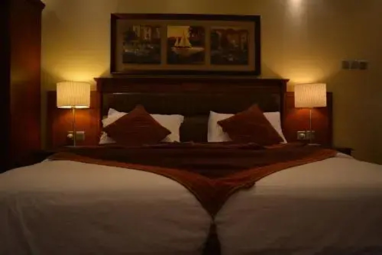 AlAtheer Aparthotel