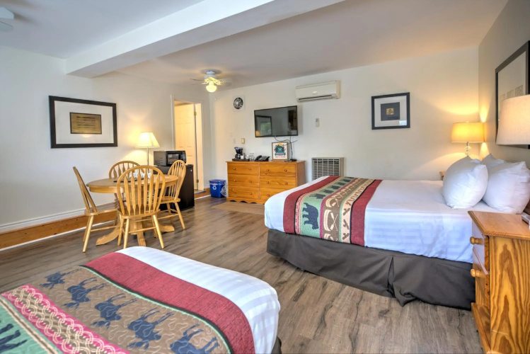 Lakeview Motel