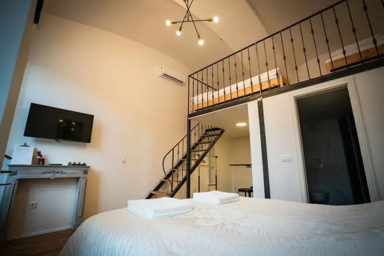 Rhino Studios