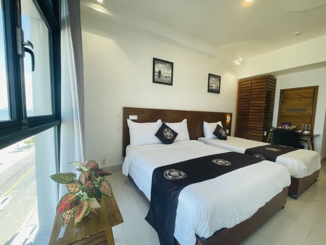Deluxe Triple room