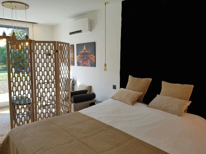 akemi b&b