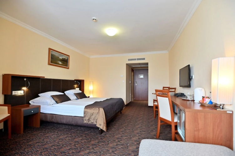 Hotel Eger & Park