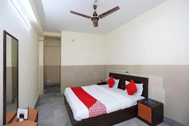 OYO 26808 Shree Ram Residency