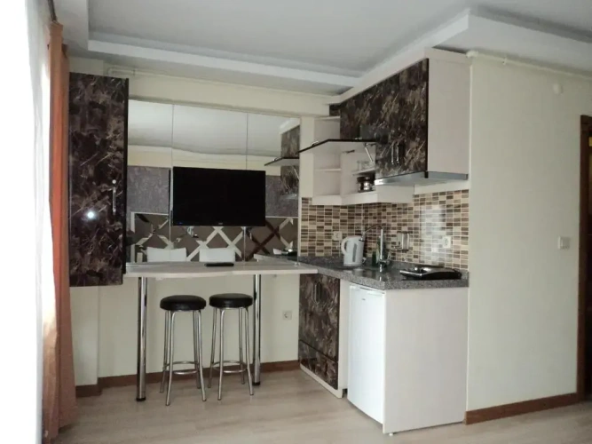 Economy Studio