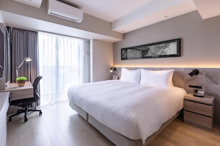 Deluxe Double Studio with bay view