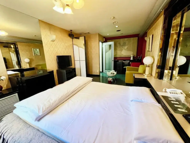 Hotel 21