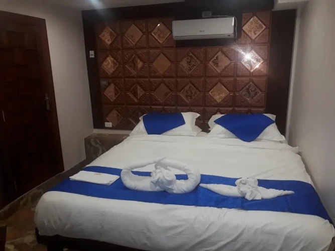 Classic Double Suite with city view