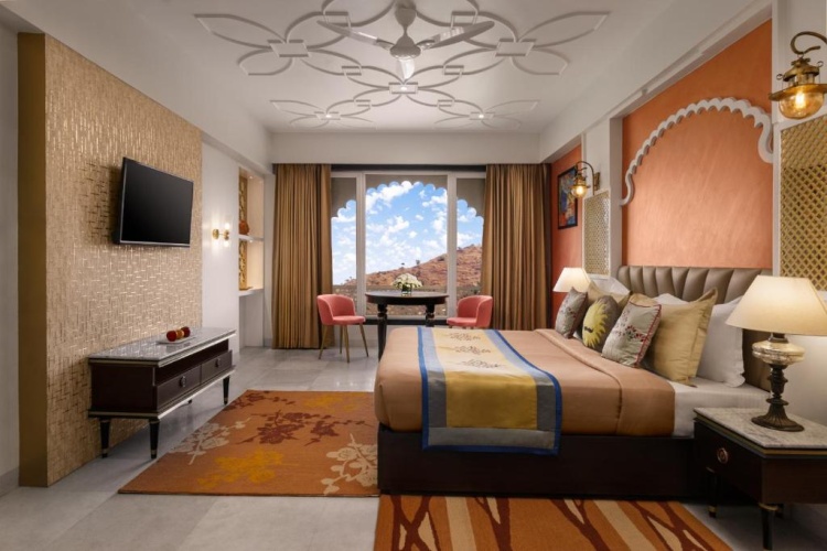 Standard Family room