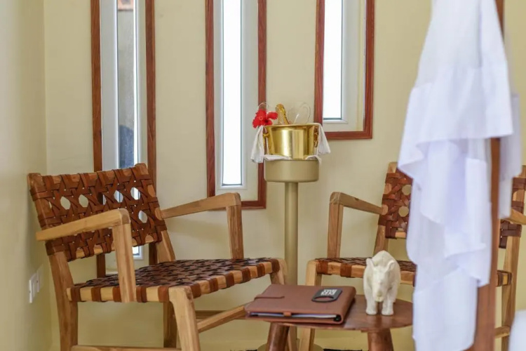Alma Boutique Hotel