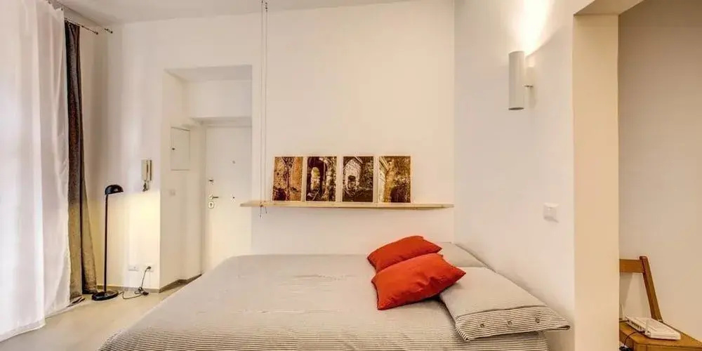 Trastevere budget studio