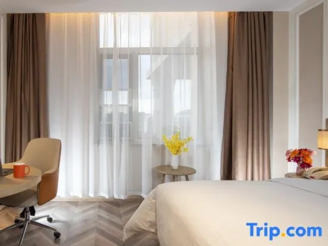 Deluxe Double Suite
