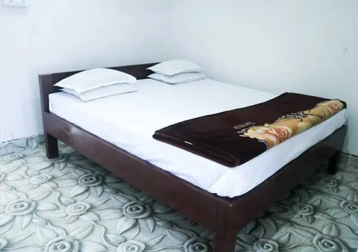 Homocation - Manorama Lodge