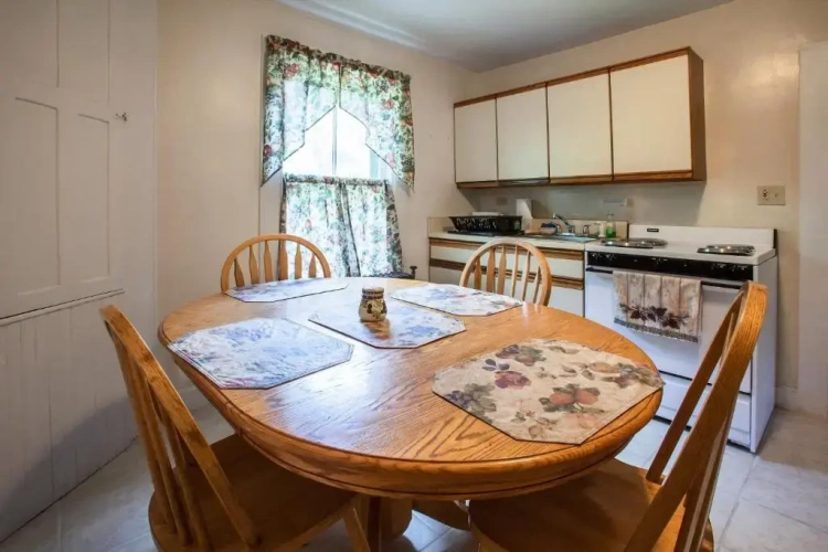 2 Bedrooms Suite
