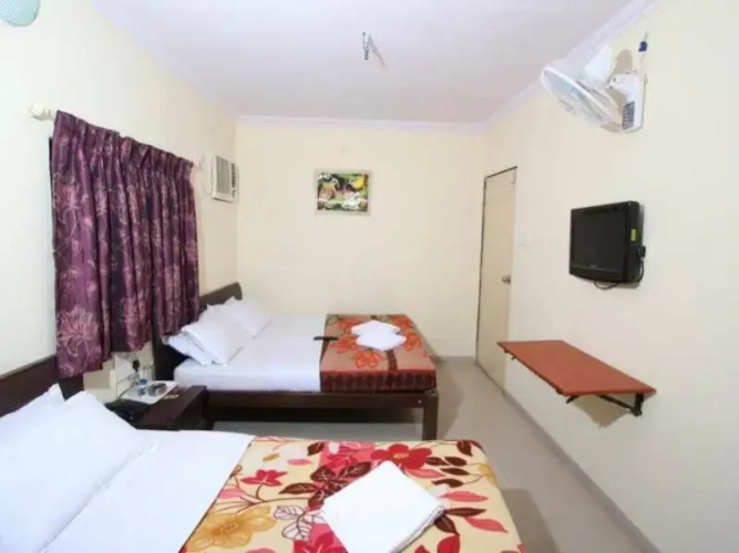 Hotel Sapphire Residency