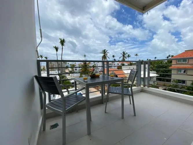 1 Bedroom Apartment