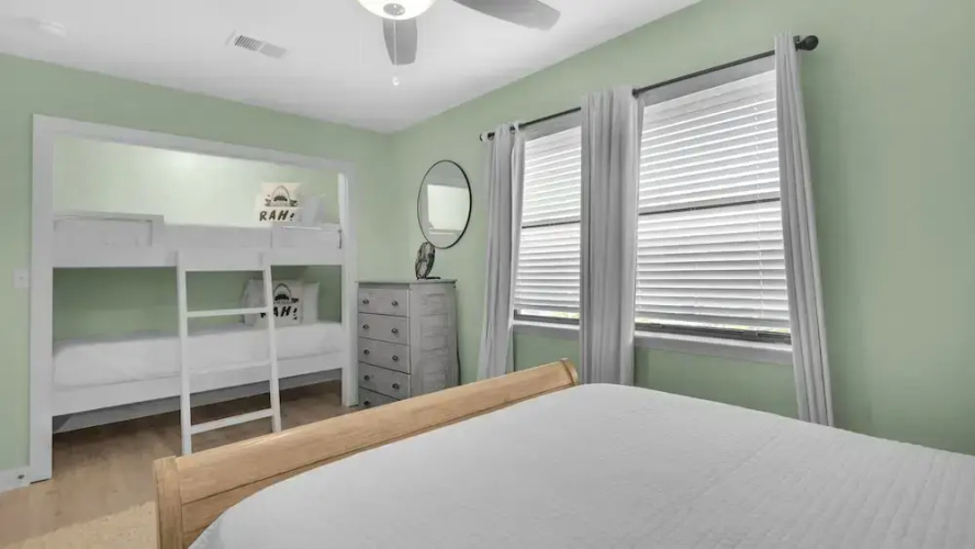 2br/2.5ba, Pool, Tennis, Beach Access!