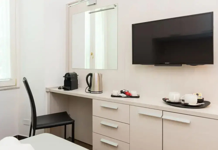 Andenis Luxury House