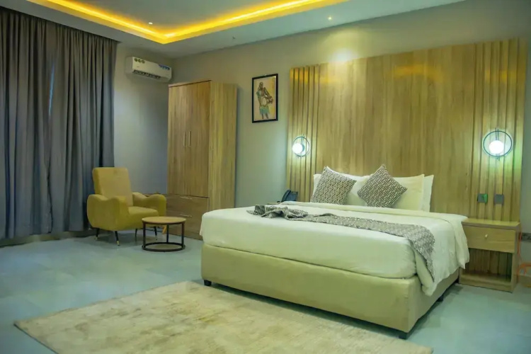 Ojaja Suites Akure