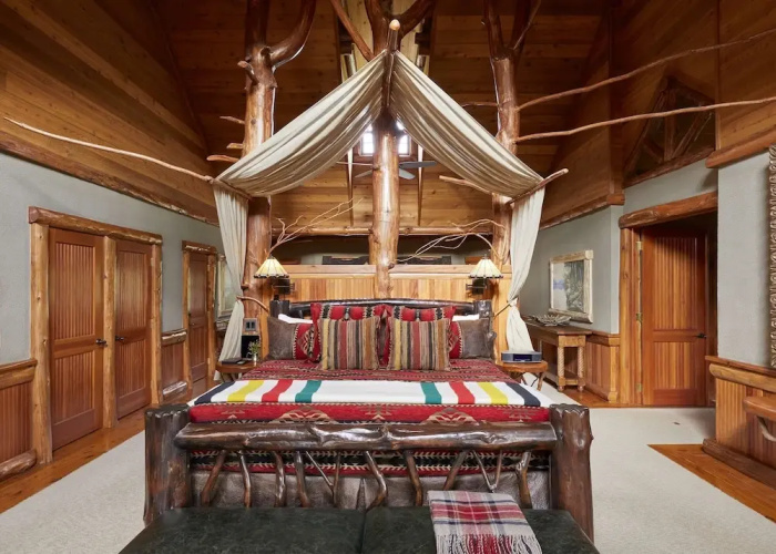 The Chatwal Lodge