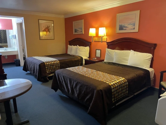 Standard Quadruple room with balcony
