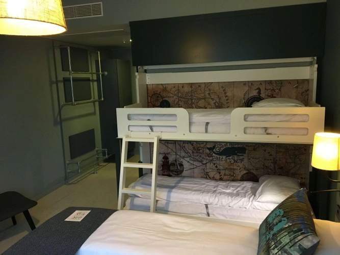 Guest rooms