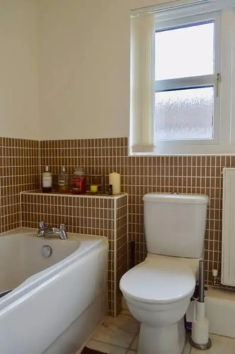3 Bedroom House With Parking