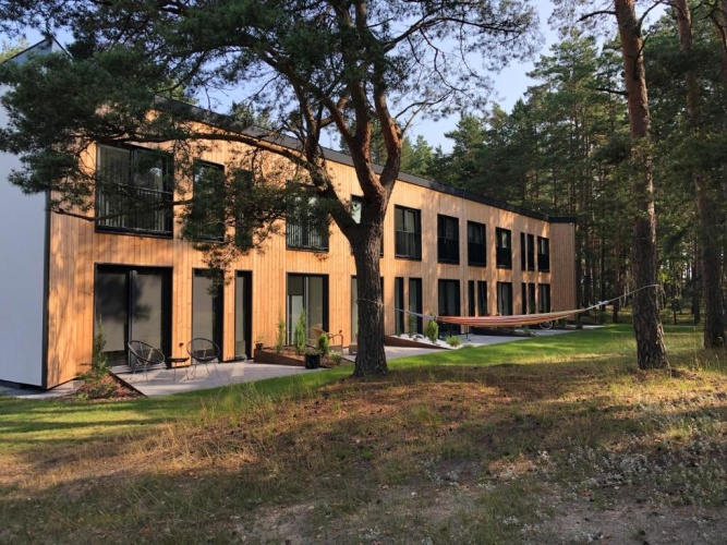 1 Bedroom Apartment