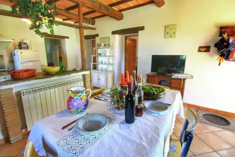 Rustic Holiday Home, Ortignano