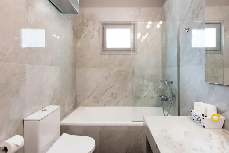 Verde Olive Three-Bedroom Holiday Home by Konnect