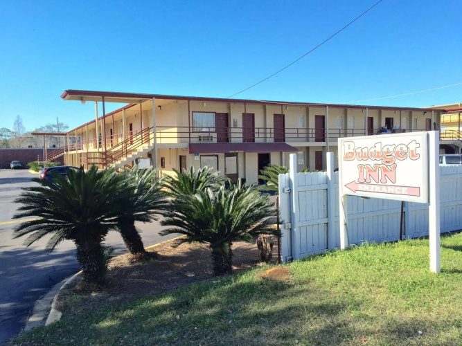 Budget Inn