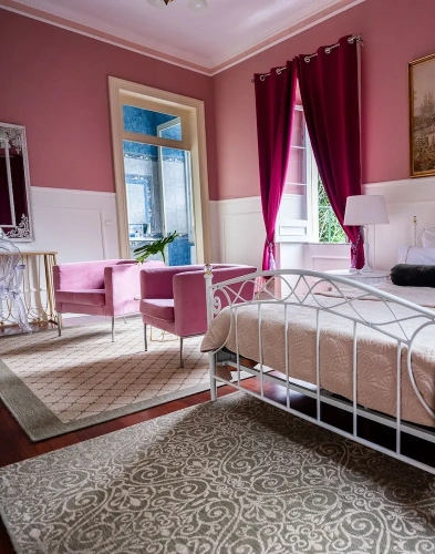 1 Bedroom Royal Basement room