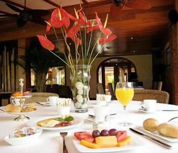 The Golf SuitesOver view