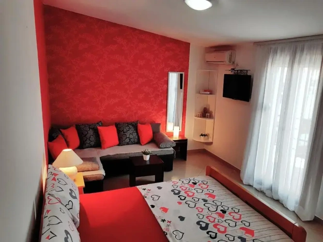 Studio with balcony and with sea view